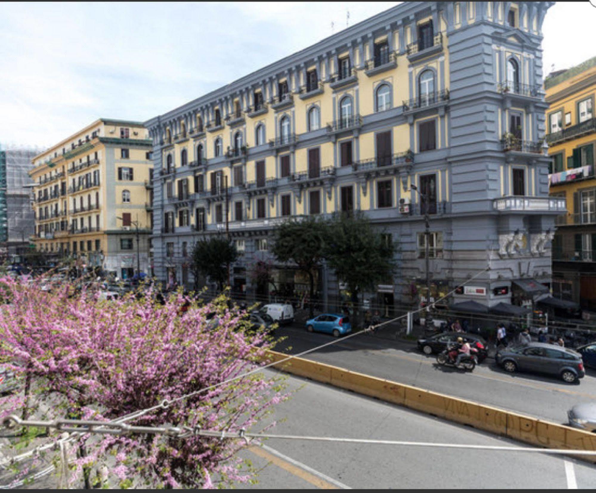 Napoli Suite Exterior photo